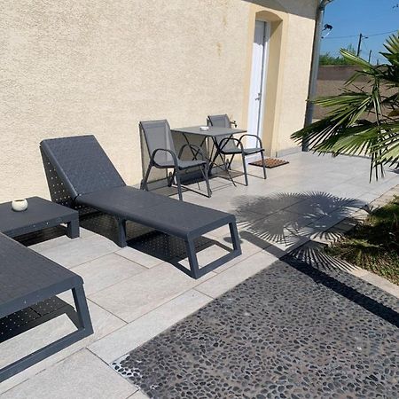 Studio Independant Avec Piscine Et Jardin L'Abergement-Sainte-Colombe Kültér fotó